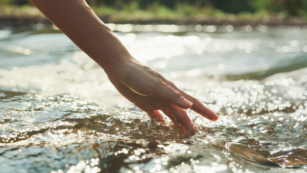 inleg-hand-water 601 x 338