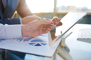 illustration with laptop and paper